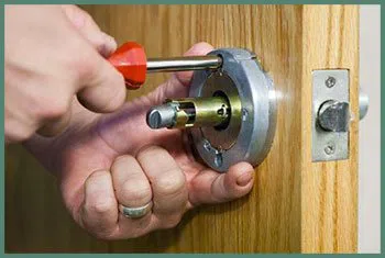 Baldwin Locksmith Store Flushing, NY 718-673-6775 - Locks-Replace